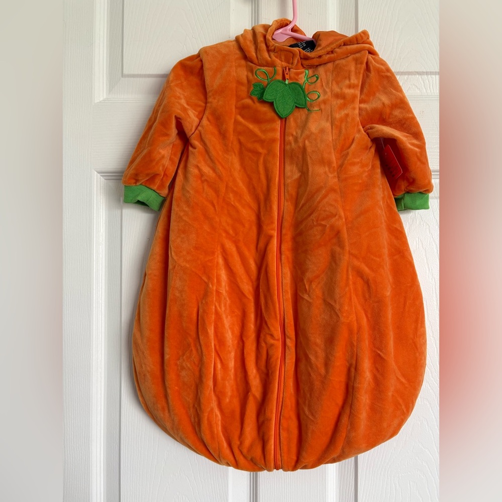 Hallows Eve Pumpkin Bunting Costume Baby Size 0-6 Months Bodysuit With Hood
